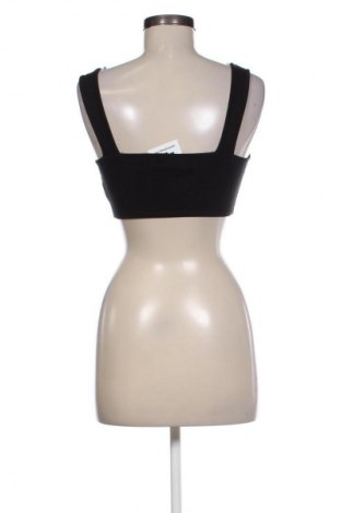 Top sport de damă. Pieces, Mărime S, Culoare Negru, Preț 52,63 Lei