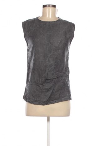 Damentop Denham, Größe M, Farbe Grau, Preis € 28,00