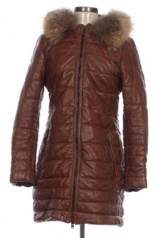 Γυναικείο δερμάτινο μπουφάν Oakwood, Μέγεθος M, Χρώμα Καφέ, Τιμή 137,99 €