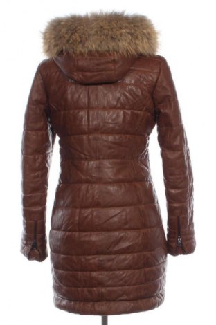 Γυναικείο δερμάτινο μπουφάν Oakwood, Μέγεθος M, Χρώμα Καφέ, Τιμή 137,99 €