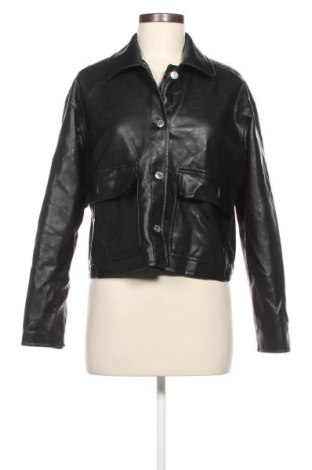 Damen Lederjacke Pull&Bear, Größe S, Farbe Schwarz, Preis 40,99 €