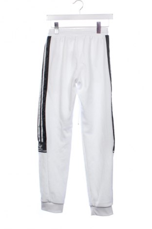 Дамско спортно долнище Adidas Originals, Размер XS, Цвят Многоцветен, Цена 47,99 лв.