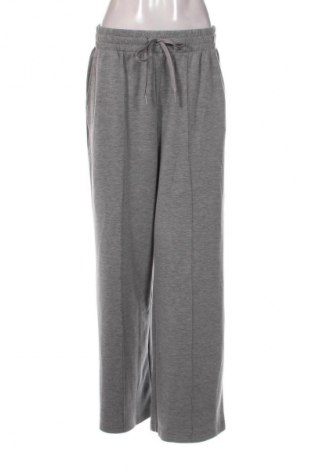 Damen Sporthose Bershka, Größe L, Farbe Grau, Preis € 32,99