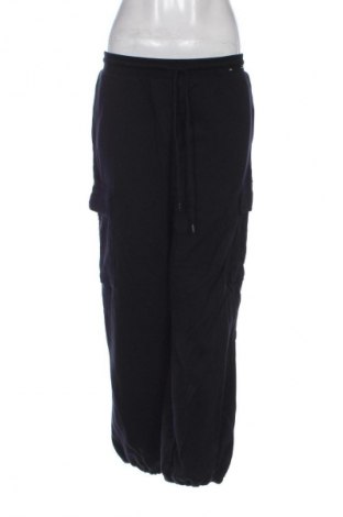 Dámske tepláky Uniqlo, Veľkosť L, Farba Čierna, Cena  19,95 €