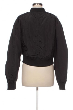 Dámska bunda  H&M Divided, Veľkosť M, Farba Čierna, Cena  27,95 €
