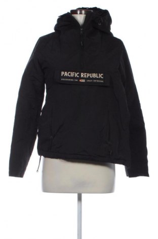 Dámská bunda  Pull&Bear, Velikost XS, Barva Černá, Cena  779,00 Kč