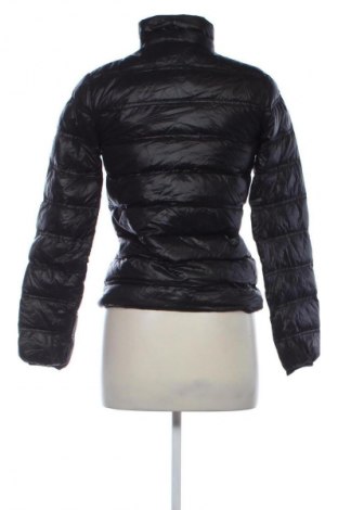 Dámska bunda  Tissaia, Veľkosť S, Farba Čierna, Cena  27,95 €