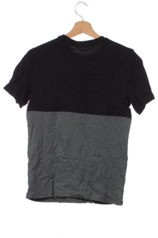 Dětské tričko  Calvin Klein Jeans, Velikost 13-14y/ 164-168 cm, Barva Vícebarevné, Cena  829,00 Kč