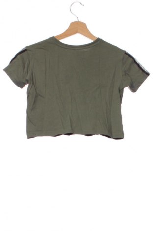 Kinder T-Shirt Unbranded, Größe 6-7y/ 122-128 cm, Farbe Grün, Preis 6,00 €