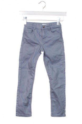 Kinderjeans In Extenso, Größe 6-7y/ 122-128 cm, Farbe Grau, Preis 11,84 €