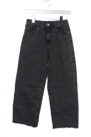 Gyerek farmernadrág LC Waikiki, Méret 10-11y / 146-152 cm, Szín Szürke, Ár 6 400 Ft