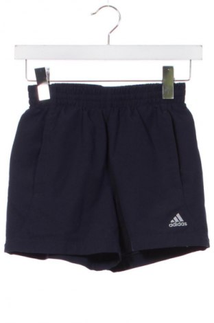 Παιδικό κοντό παντελόνι Adidas, Μέγεθος 8-9y/ 134-140 εκ., Χρώμα Μπλέ, Τιμή 14,00 €