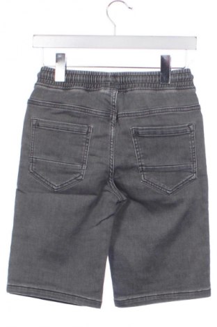 Παιδικό κοντό παντελόνι C&A, Μέγεθος 9-10y/ 140-146 εκ., Χρώμα Γκρί, Τιμή 7,16 €