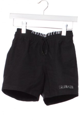 Детски къс панталон Calvin Klein, Размер 11-12y/ 152-158 см, Цвят Черен, Цена 41,99 лв.