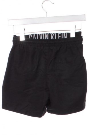 Детски къс панталон Calvin Klein, Размер 11-12y/ 152-158 см, Цвят Черен, Цена 41,99 лв.