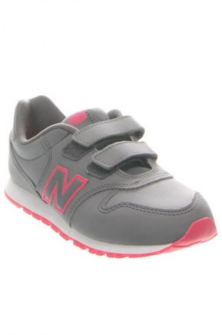 Obuwie dziecięce New Balance, Rozmiar 35, Kolor Szary, Cena 233,30 zł