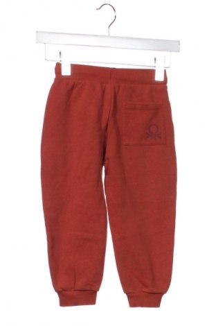 Детски панталон United Colors Of Benetton, Размер 3-4y/ 104-110 см, Цвят Кафяв, Цена 15,00 лв.