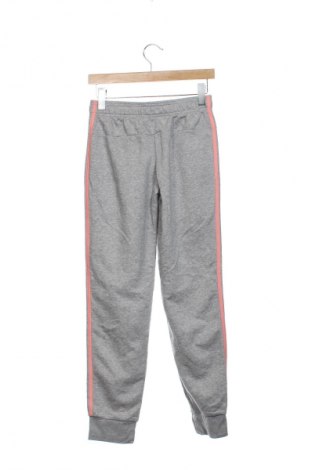 Παιδική κάτω φόρμα Adidas, Μέγεθος 12-13y/ 158-164 εκ., Χρώμα Γκρί, Τιμή 21,99 €