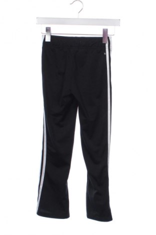Detské tepláky Adidas Originals, Veľkosť 7-8y/ 128-134 cm, Farba Čierna, Cena  17,39 €