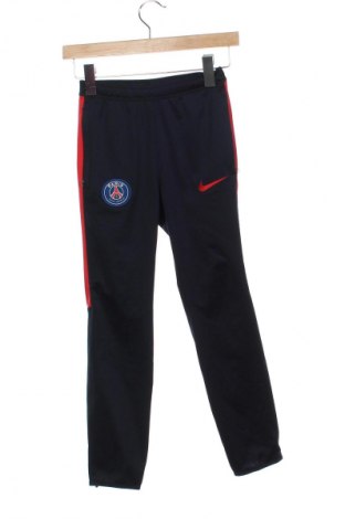 Παιδική κάτω φόρμα Nike, Μέγεθος 8-9y/ 134-140 εκ., Χρώμα Μαύρο, Τιμή 17,30 €
