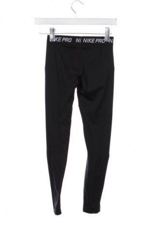 Gyerek sport nadrág Nike, Méret 9-10y / 140-146 cm, Szín Fekete, Ár 9 219 Ft