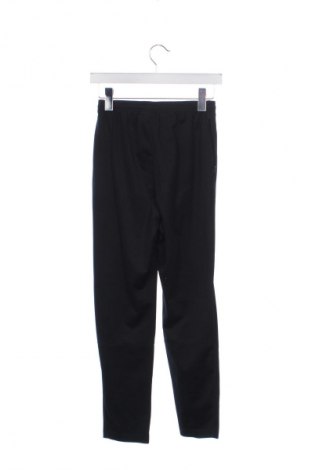 Dětské tepláky Nike, Velikost 14-15y/ 168-170 cm, Barva Černá, Cena  421,00 Kč