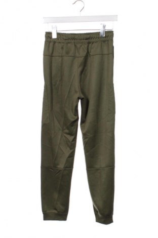 Παιδική κάτω φόρμα Nike, Μέγεθος 10-11y/ 146-152 εκ., Χρώμα Πράσινο, Τιμή 21,99 €
