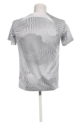 Pánske tričko  Nike, Veľkosť M, Farba Viacfarebná, Cena  19,95 €