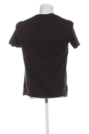 Pánské tričko  Tommy Jeans, Velikost XL, Barva Černá, Cena  549,00 Kč