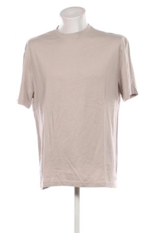 Pánské tričko  Urban Classics, Velikost L, Barva Béžová, Cena  499,00 Kč