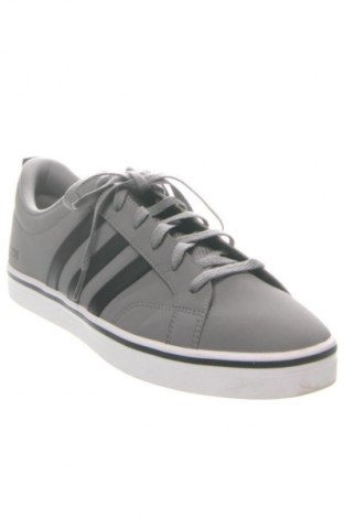 Obuwie męskie Adidas, Rozmiar 46, Kolor Szary, Cena 669,99 zł