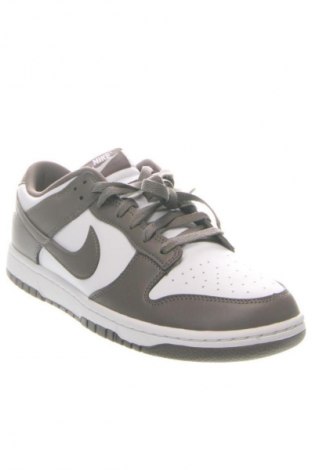 Ανδρικά παπούτσια Nike, Μέγεθος 44, Χρώμα Πολύχρωμο, Τιμή 132,99 €