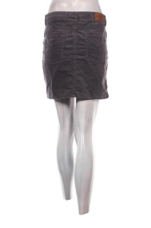 Rock Esprit, Größe M, Farbe Grau, Preis € 28,99