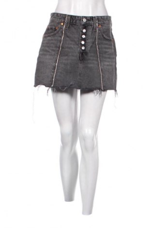 Sukňa Levi's, Veľkosť M, Farba Čierna, Cena  28,04 €