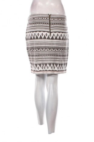 Fustă Occupied, Mărime XL, Culoare Multicolor, Preț 33,99 Lei