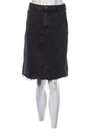 Sukně Stradivarius, Velikost S, Barva Černá, Cena  367,00 Kč