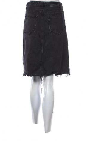 Sukně Stradivarius, Velikost S, Barva Černá, Cena  367,00 Kč