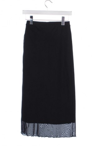 Φούστα Stradivarius, Μέγεθος XS, Χρώμα Μαύρο, Τιμή 11,86 €