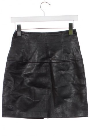 Spódnica Stradivarius, Rozmiar S, Kolor Czarny, Cena 82,99 zł