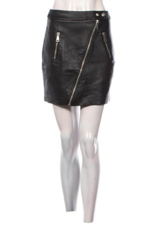 Fustă Stradivarius, Mărime S, Culoare Negru, Preț 50,00 Lei