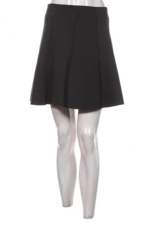 Fustă Trendyol, Mărime M, Culoare Negru, Preț 246,95 Lei