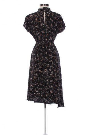 Šaty  & Other Stories, Velikost XS, Barva Černá, Cena  1 038,00 Kč