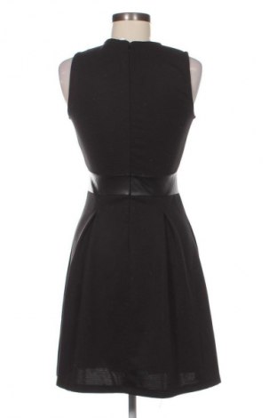 Kleid About You, Größe S, Farbe Schwarz, Preis € 13,80