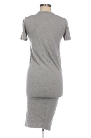 Šaty  Acne Studios, Velikost S, Barva Šedá, Cena  2 342,00 Kč