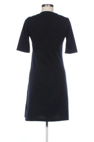 Rochie Allude, Mărime M, Culoare Negru, Preț 1.462,49 Lei