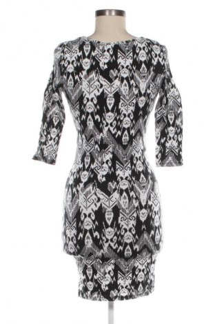 Kleid Amisu, Größe S, Farbe Mehrfarbig, Preis € 20,99