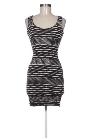 Kleid Amisu, Größe XS, Farbe Mehrfarbig, Preis € 14,99