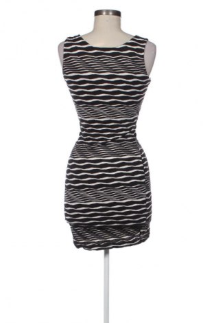 Kleid Amisu, Größe XS, Farbe Mehrfarbig, Preis € 14,99