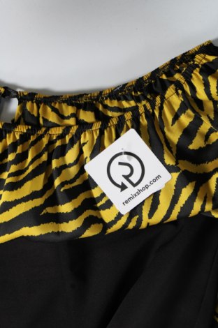 Kleid Bby, Größe M, Farbe Mehrfarbig, Preis € 7,99