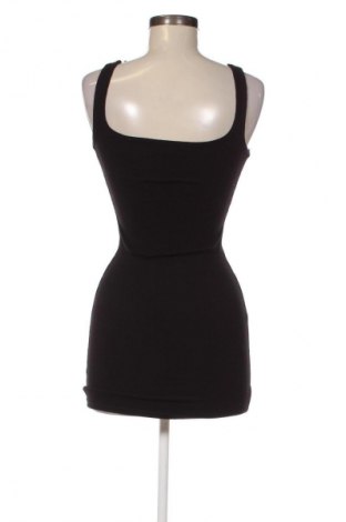 Kleid Bershka, Größe XS, Farbe Schwarz, Preis € 13,99